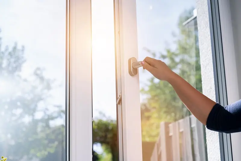 Access to natural light