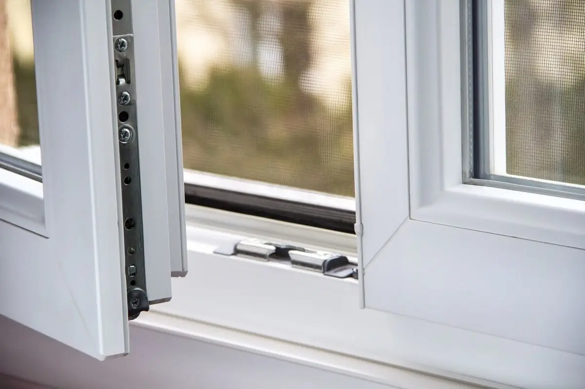 Anti-burglary hardware RC1–RC2