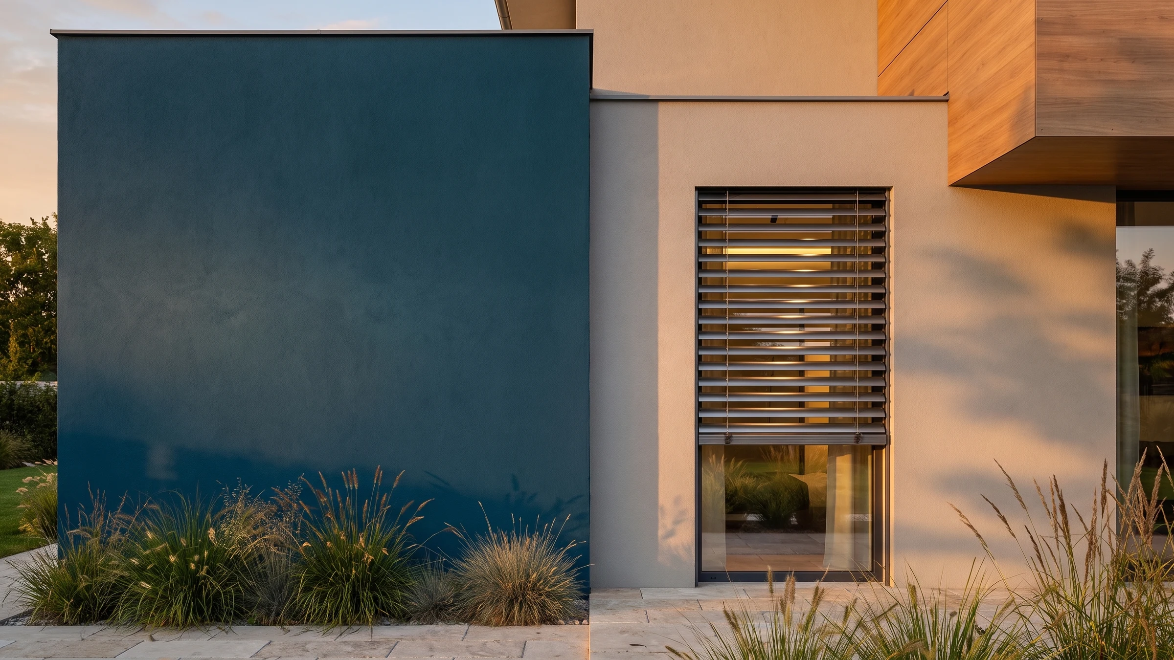 Self-supporting Venetian Blind Smartbox — BUDVAR