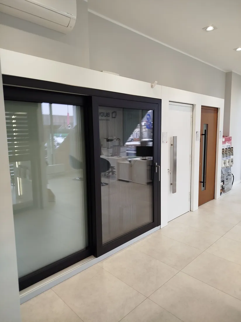 A sliding patio door and entrance doors — Salon Budvar Łódź