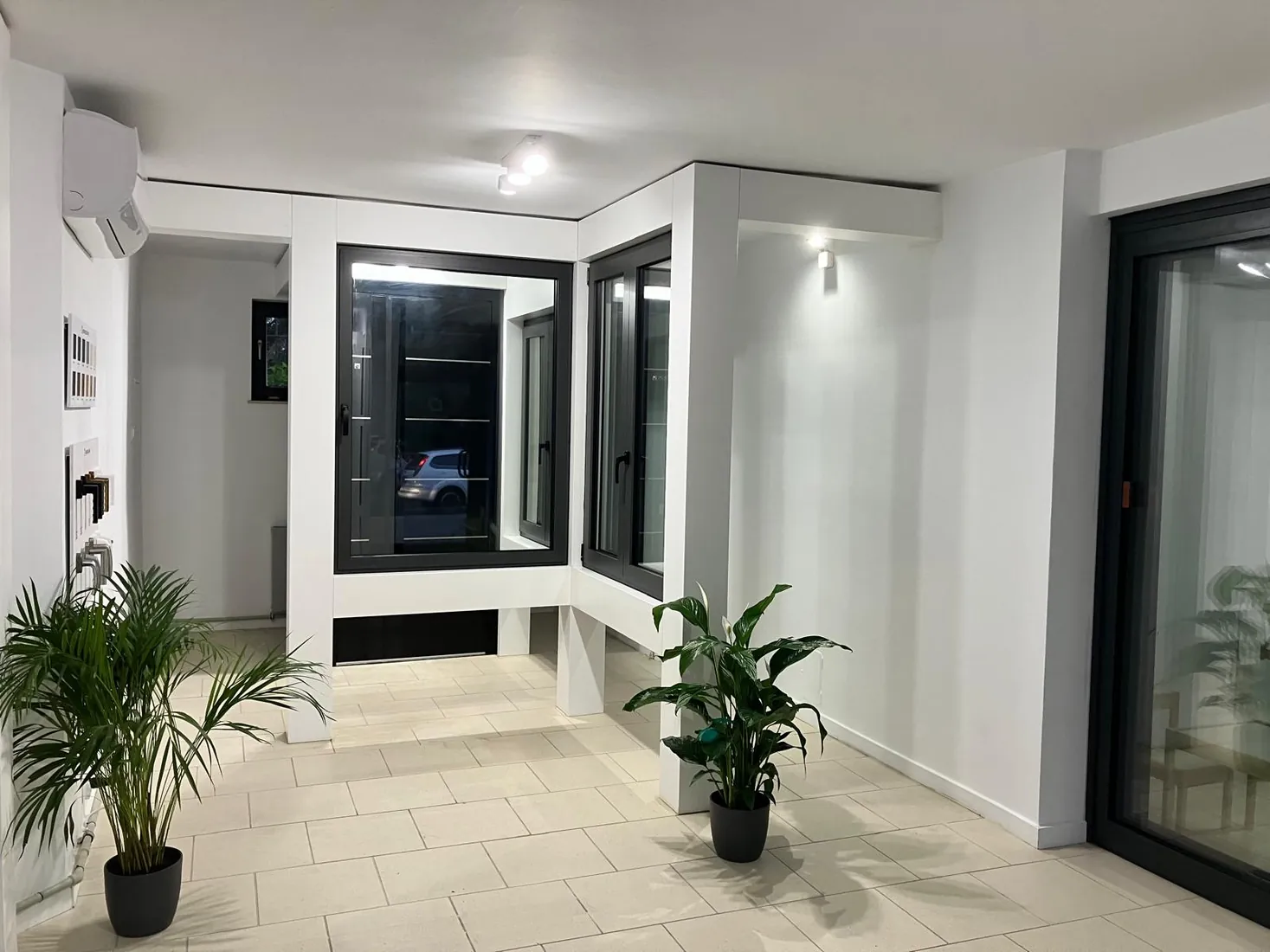 Corner windows and a patio door — Salon BUDVAR Opole